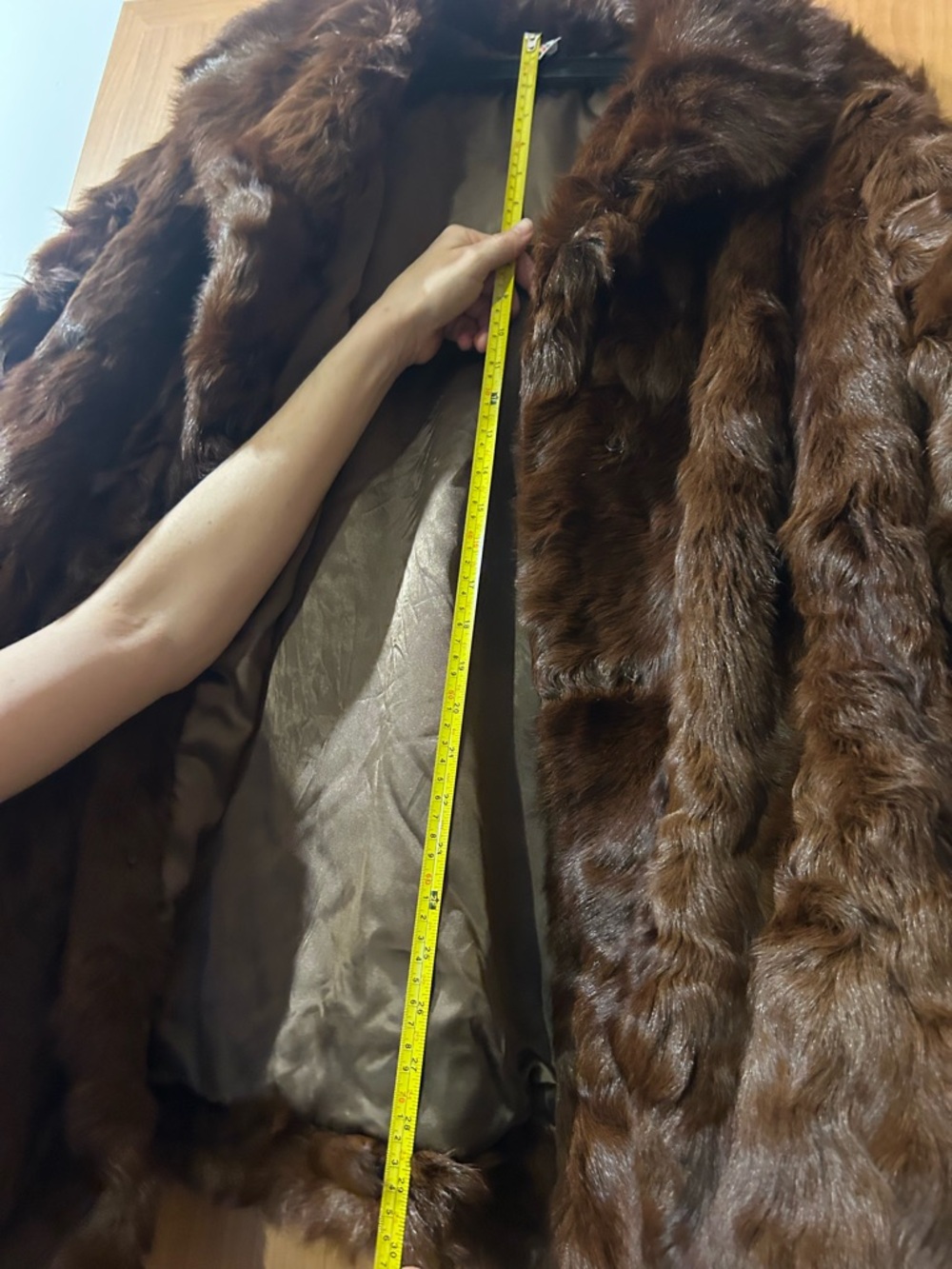 Authentic fur jacket - Picture 5 of 9